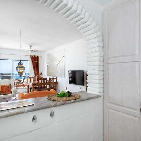Hillside Flat With Pool In Calahonda By Costarentals - Ref 135 Apartment Sitio de Calahonda