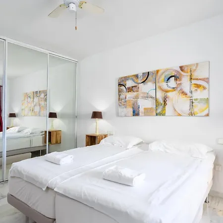 Hillside Flat With Pool In Calahonda By Costarentals - Ref 135 * Sitio de Calahonda