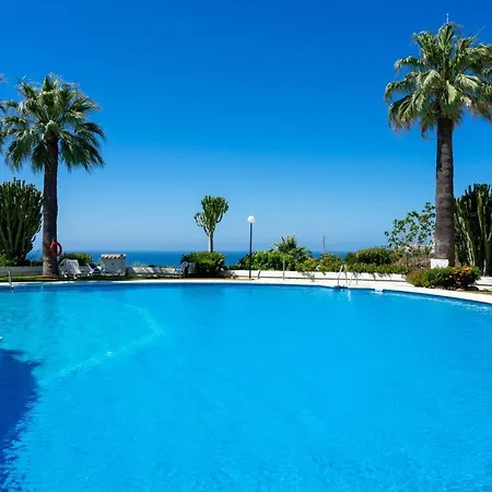 Hillside Flat With Pool In Calahonda By Costarentals - Ref 135