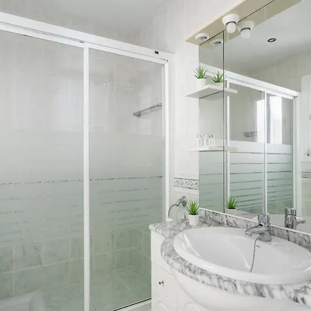 Hillside Flat With Pool In Calahonda By Costarentals - Ref 135 *